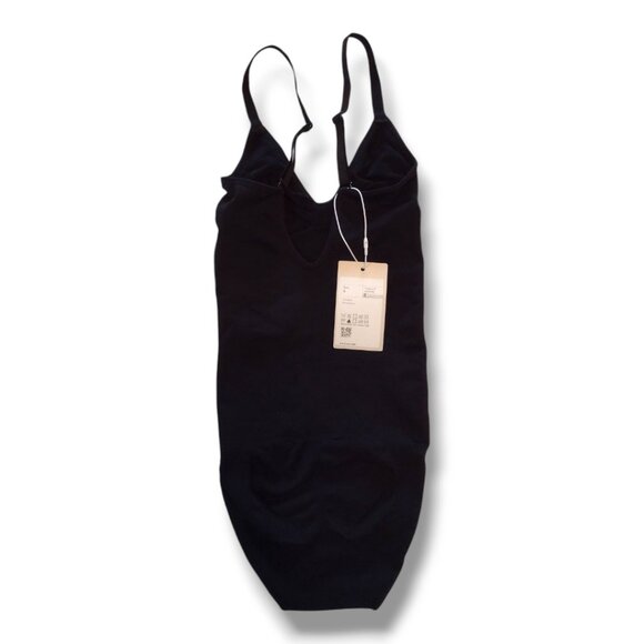 Halara Seamless Flow Bodysuit - Picture 4 of 6